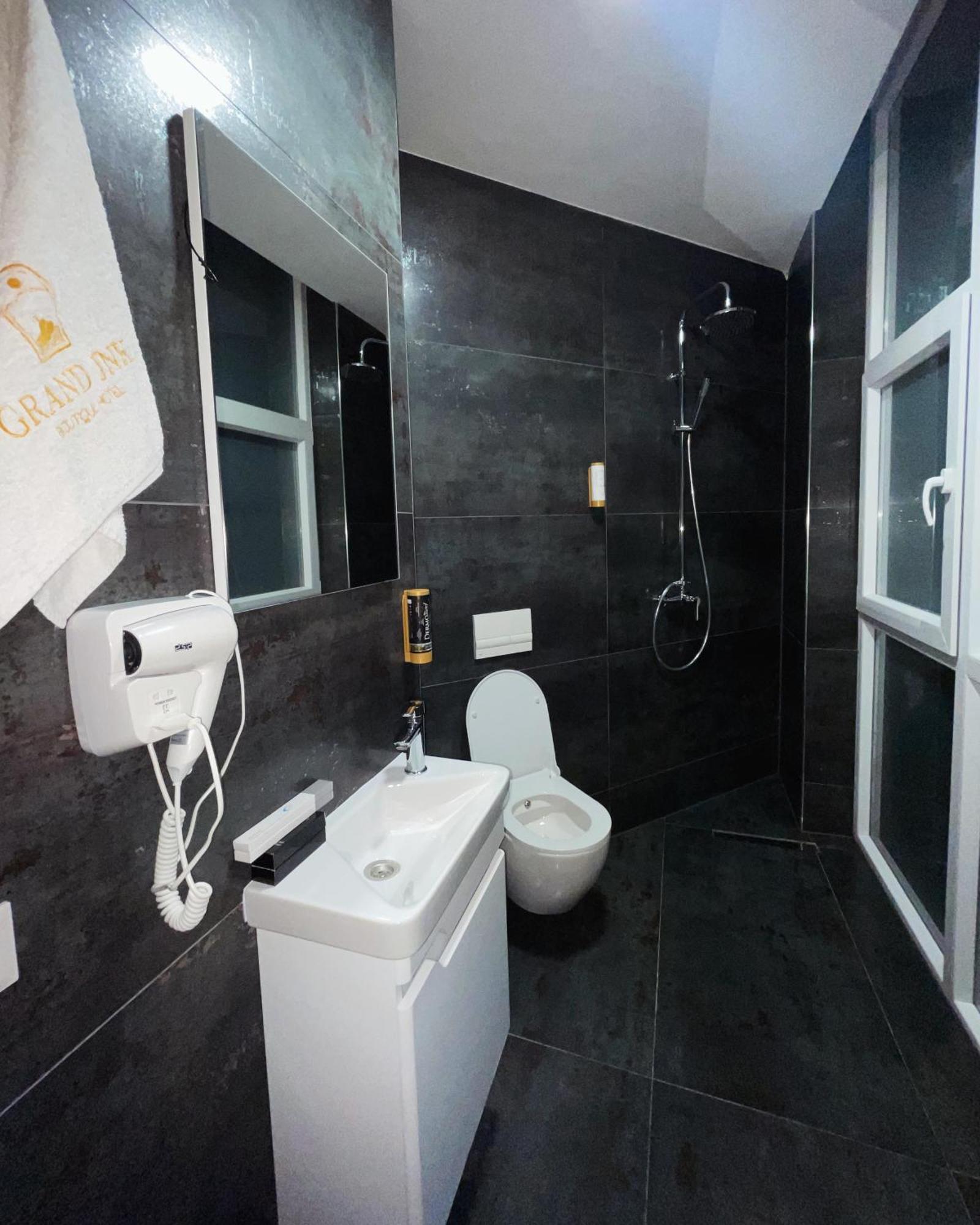 Grand Jnk Boutique Hotel Kukes Dış mekan fotoğraf